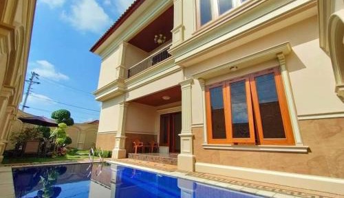Five-Bedroom House