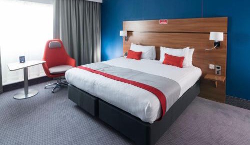 Standard Room with Free Hot Breakfast