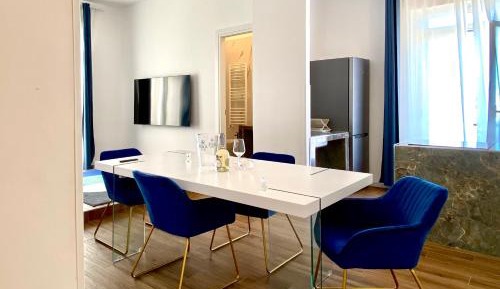 Deluxe Family Suite