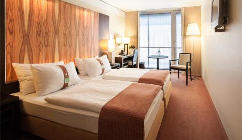 Standard Room with Two Single Beds