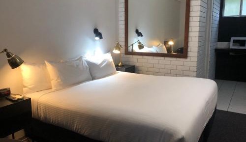 Premium King Room