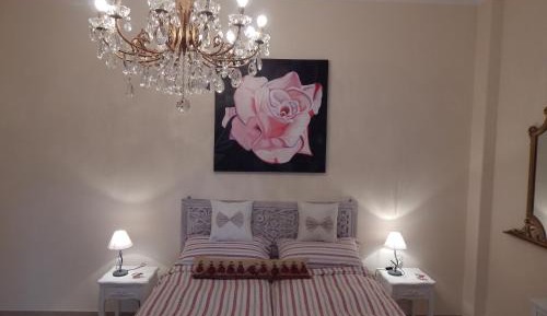 Twin Room with Shared Bathroom