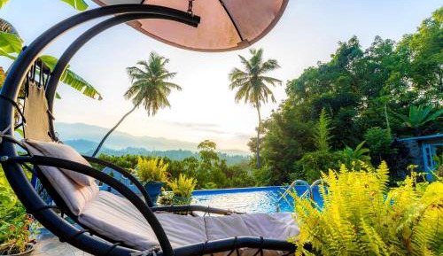 Three Bed Room Bungalow with Garden View 