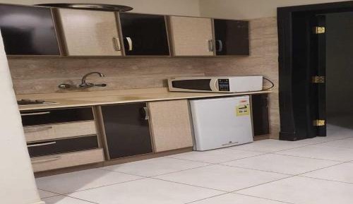 Deluxe Room (2 Adults + 1 Child)