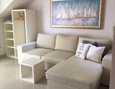Studio Apartment with Sea View