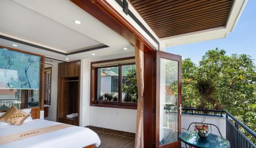 Double Room with Pool View