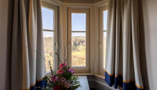 Deluxe Double Room with Valley View