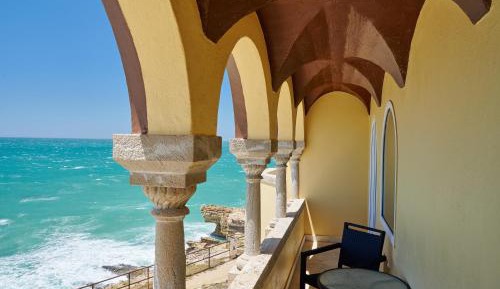 Junior Suite with Balcony and Sea View
