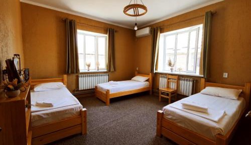 Triple Room with Shower