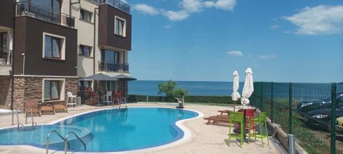 Two-Bedroom Apartment with Sea View