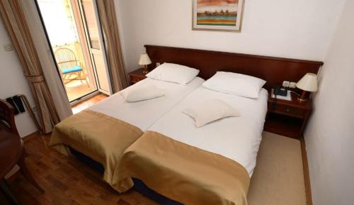 Twin Room with Balcony