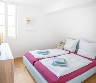 Double Room with Shared Bathroom