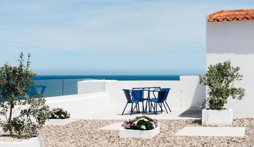 Studio Apartment with Sea View