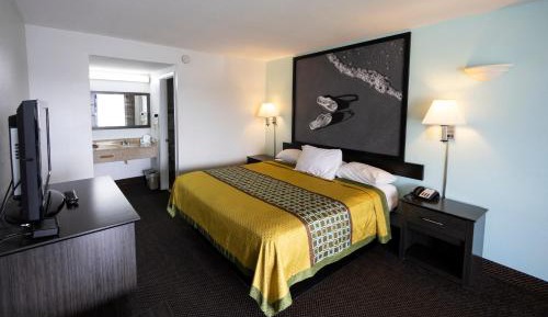 King Room - Non-Smoking