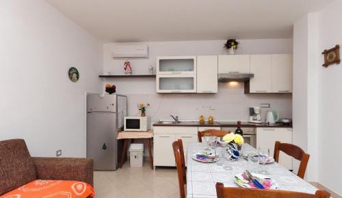 One-Bedroom Apartment - Ground Floor