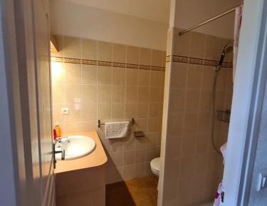 Studio (2 Adults)