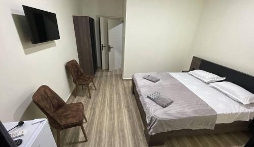 Twin Room with Bath