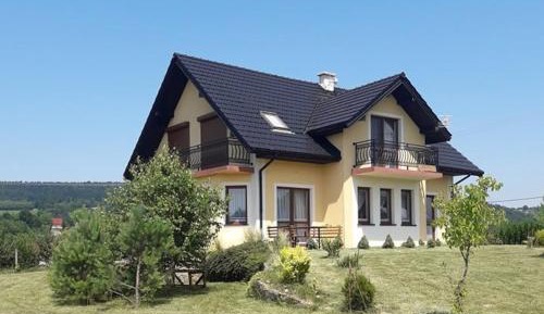Six-Bedroom House