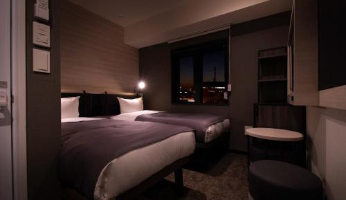 Twin Room with View