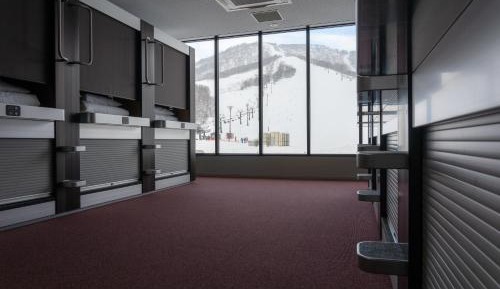 Single Room with Mountain View