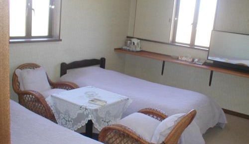 Economy Twin Room