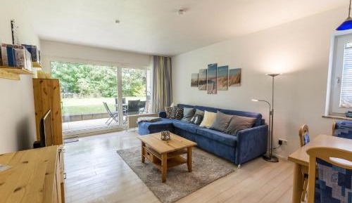 Superior One-Bedroom Apartment