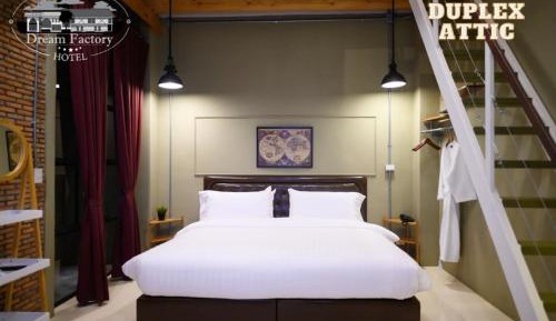Duplex Quadruple Room
