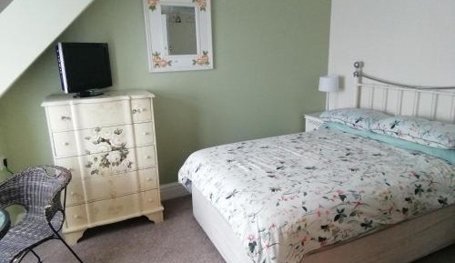 Classic Double Room with Shower