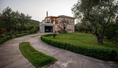 Deluxe Villa