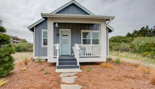 Two-Bedroom Holiday Home