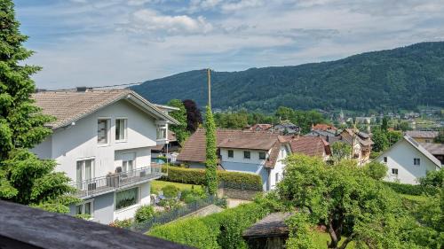 Apartment with Garden View