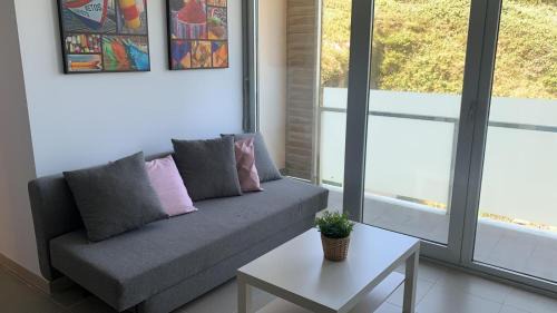 Studio Apartment with Sea View