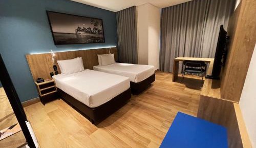 Standard Twin Room