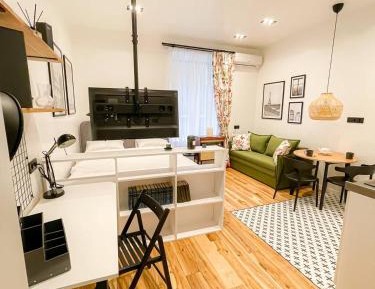 Studio Apartment