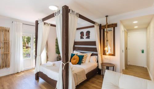 Double Room with Balcony