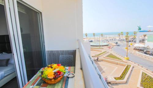 Double Room with Balcony and Sea View