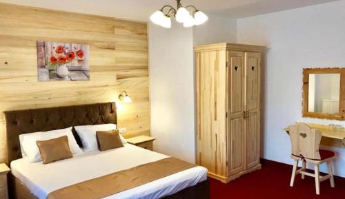 King Room with Mountain View