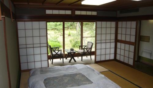 Japanese-Style Room
