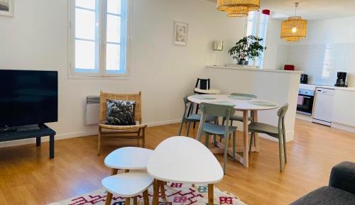 One-Bedroom Apartment (4 Adults)