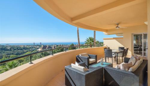 Three-Bedroom Superior Apartment