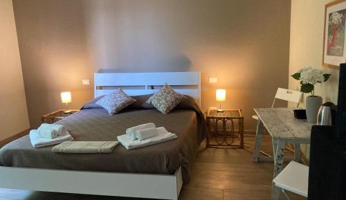 Double Room with Shared Bathroom