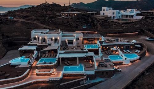 Two-Bedroom Apartment with Private Pool