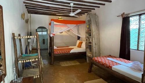 Garden Bungalow Triple