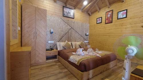 Deluxe Double Room with Balcony