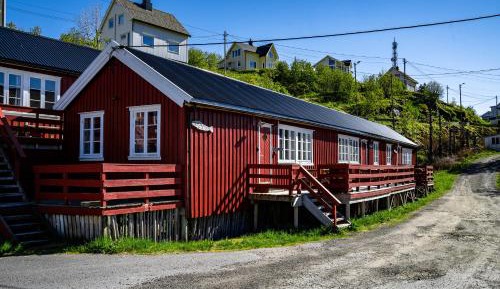 Rustic Cottage