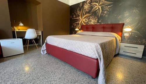 Queen Room with Balcony