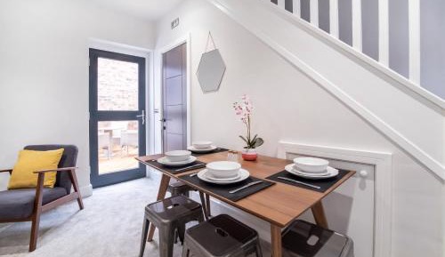 Apartment - Split Level