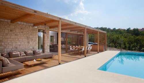 Villa with Sea View