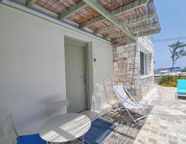Villa - Beach Front