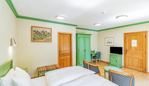 Double Room with Spa Bath